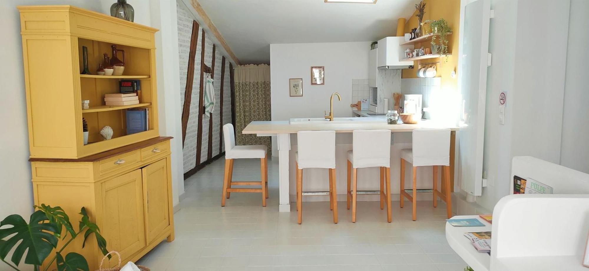 "Les Chacobins" - Appart'Etape Avec Garage Velos La Reole Room photo